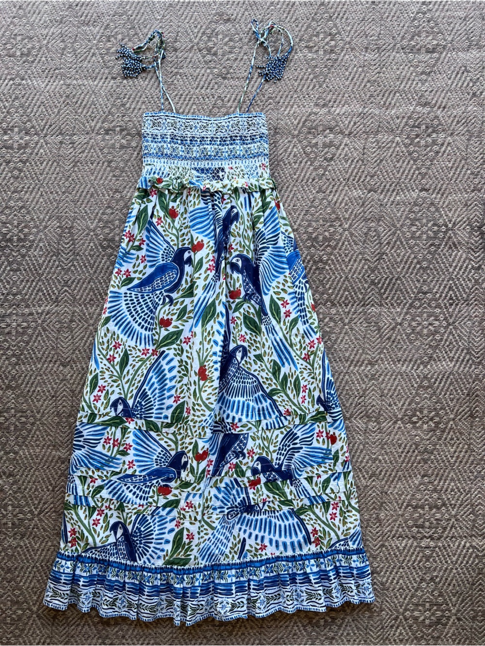 Farm Rio Tropical Bird Print Maxi Dress Small Smocked Tiered Sundress Macaws - Picture 3 of 9